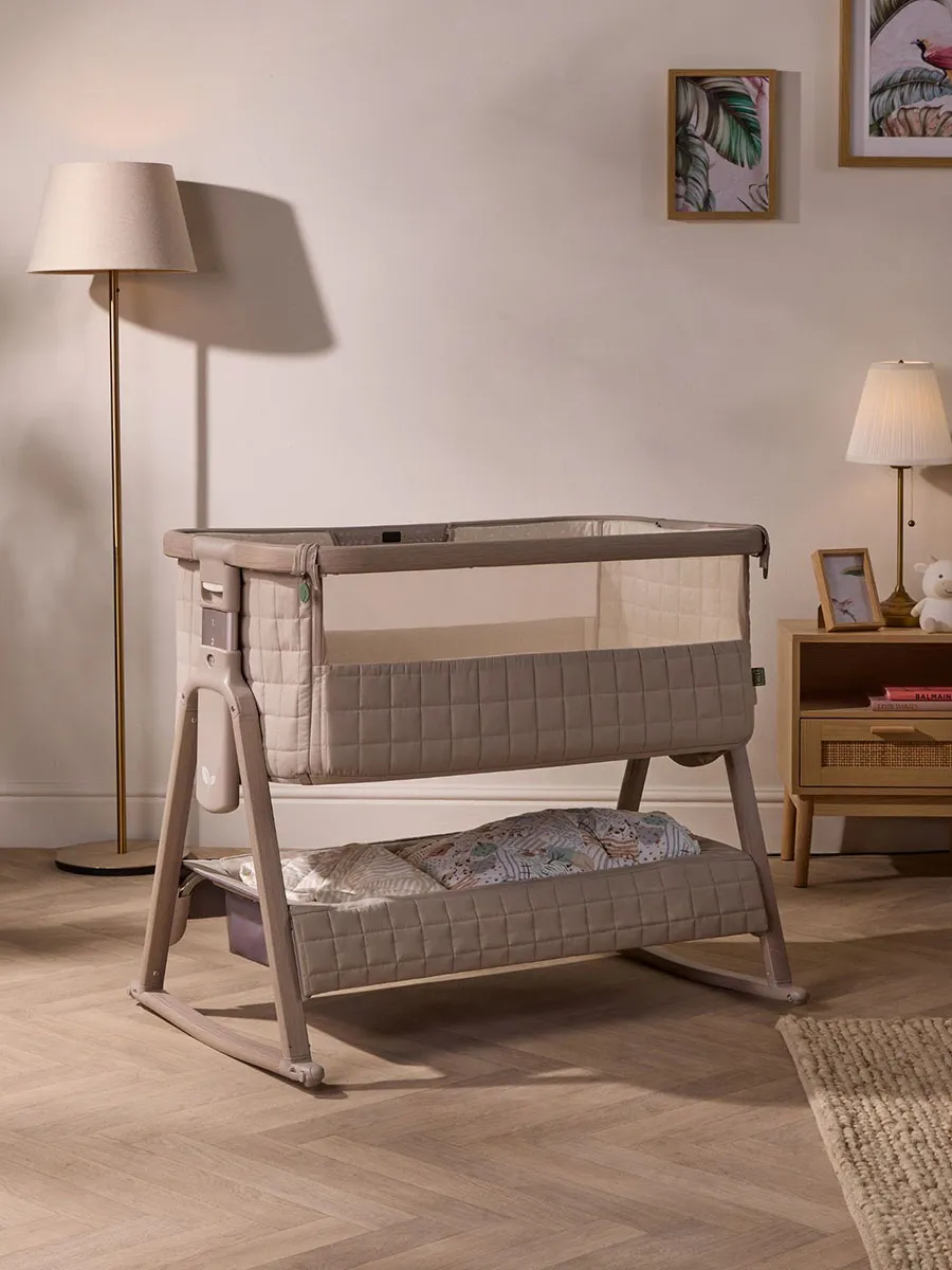 Приставная колыбель Tutti Bambini CoZee Sense c колесами, со звуком и светом №10